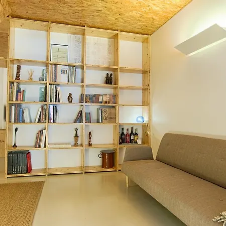Apartment Bmyguest - 28 Tram Estrela Designers *